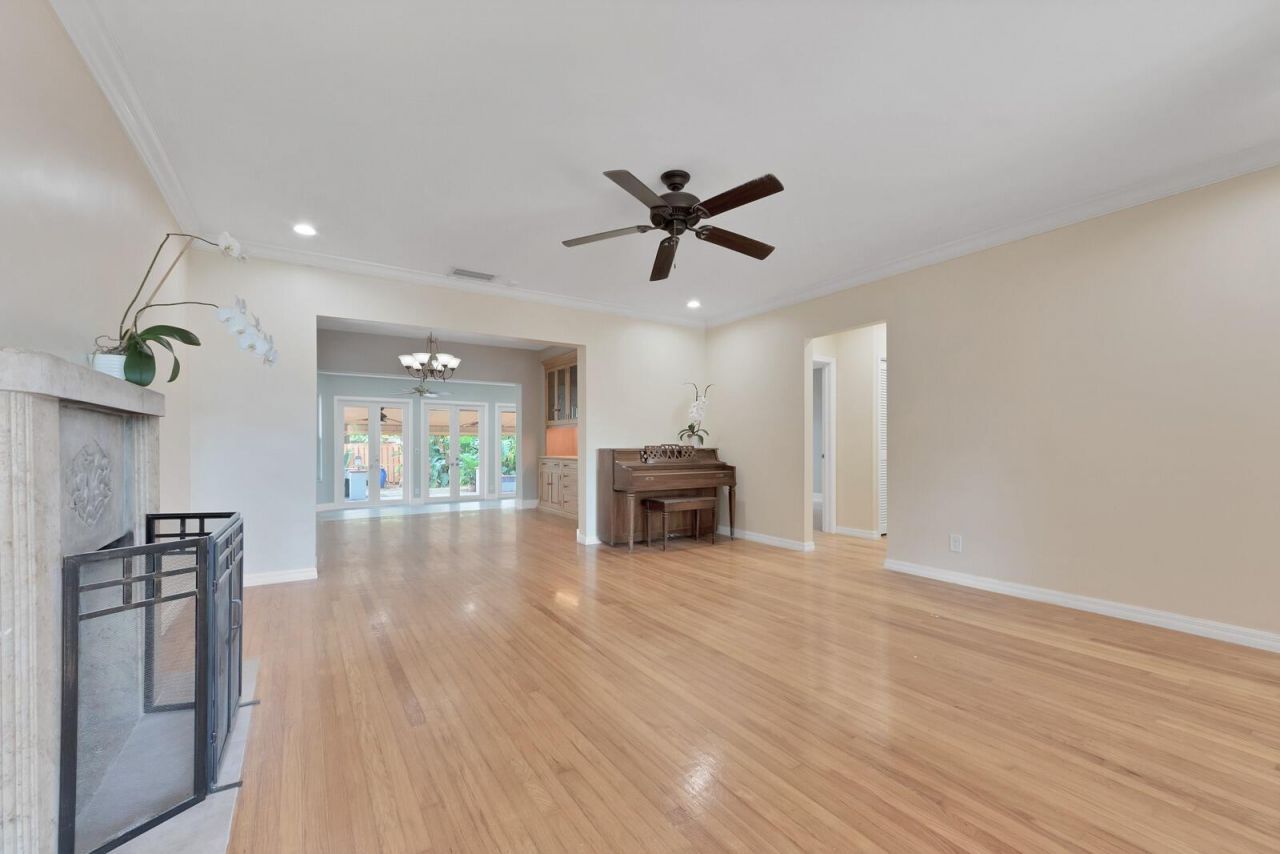 805 SE 10th Street, Fort Lauderdale, FL 33316 Photo