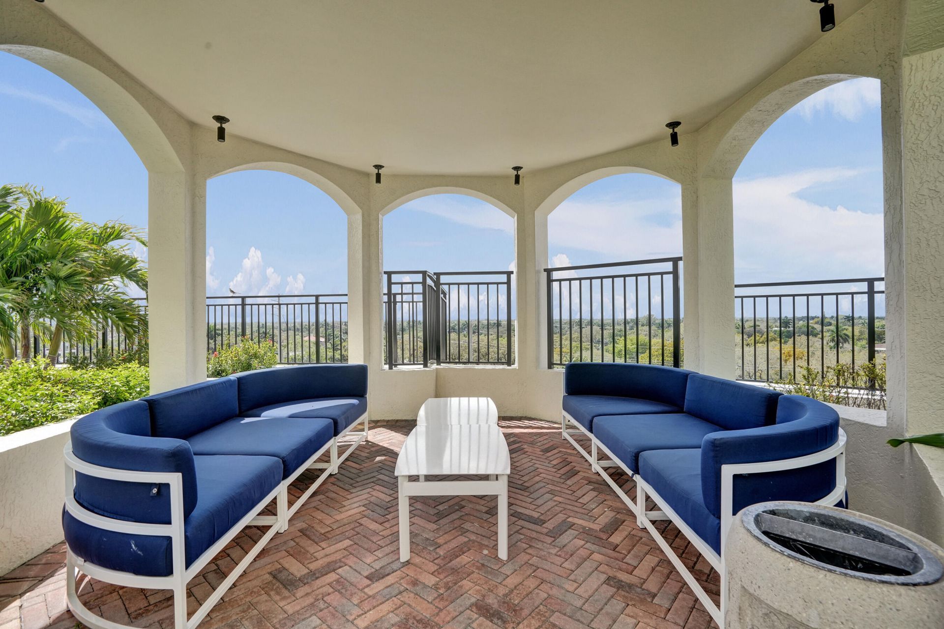 600 W Las Olas Boulevard, Unit 1803s, Fort Lauderdale, FL 33312 Photo