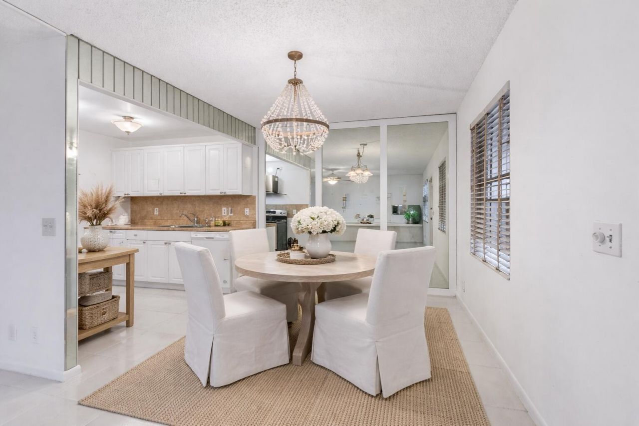 3010 Guildford A, Boca Raton, FL 33434 Photo