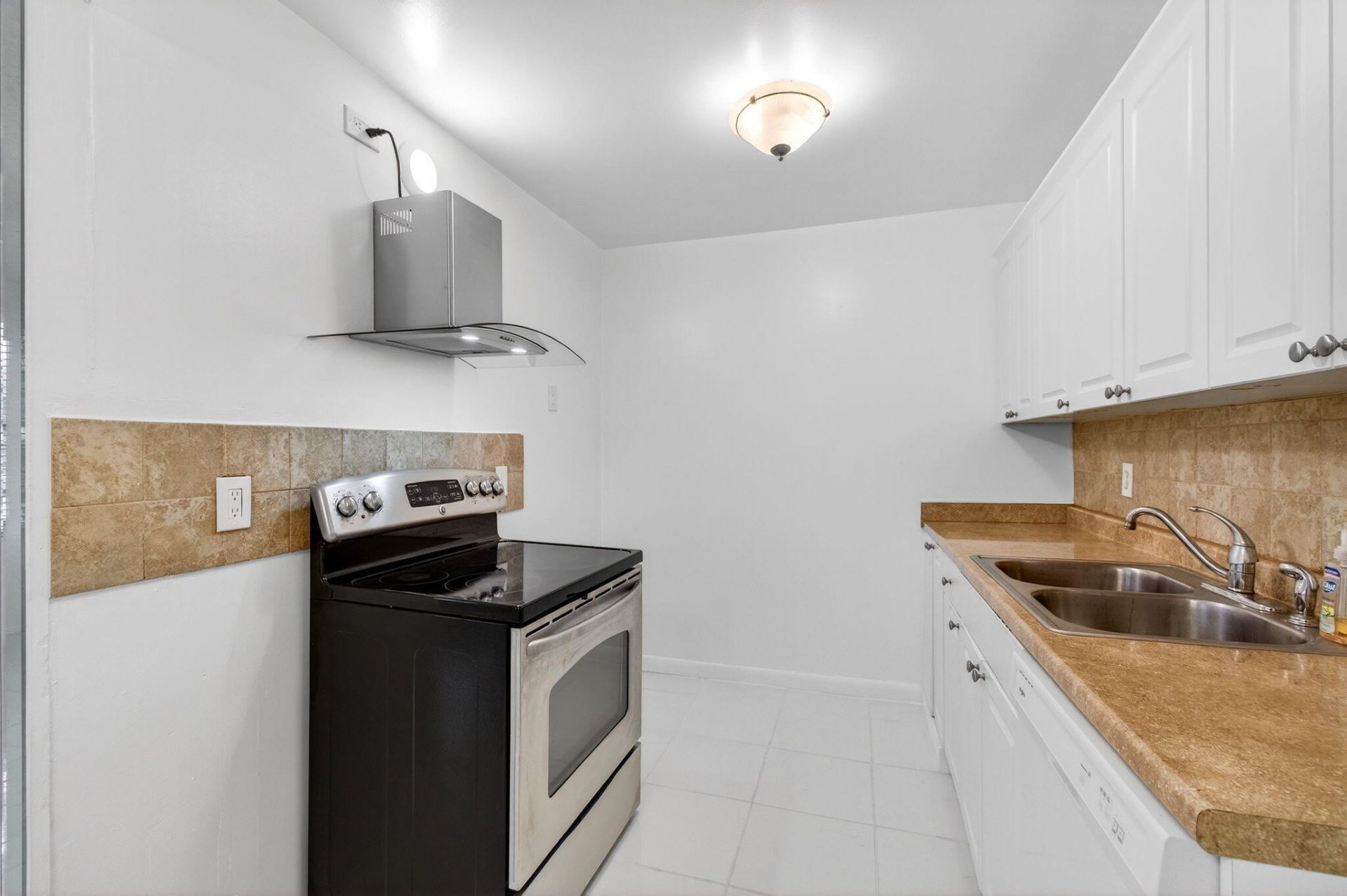 3010 Guildford A, Boca Raton, FL 33434 Photo