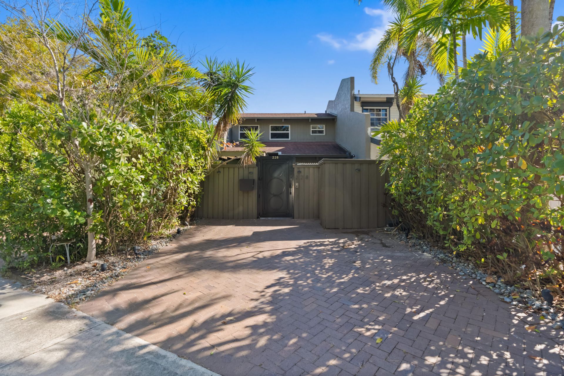 228 NE 16th Terrace, Fort Lauderdale, FL 33301 Photo