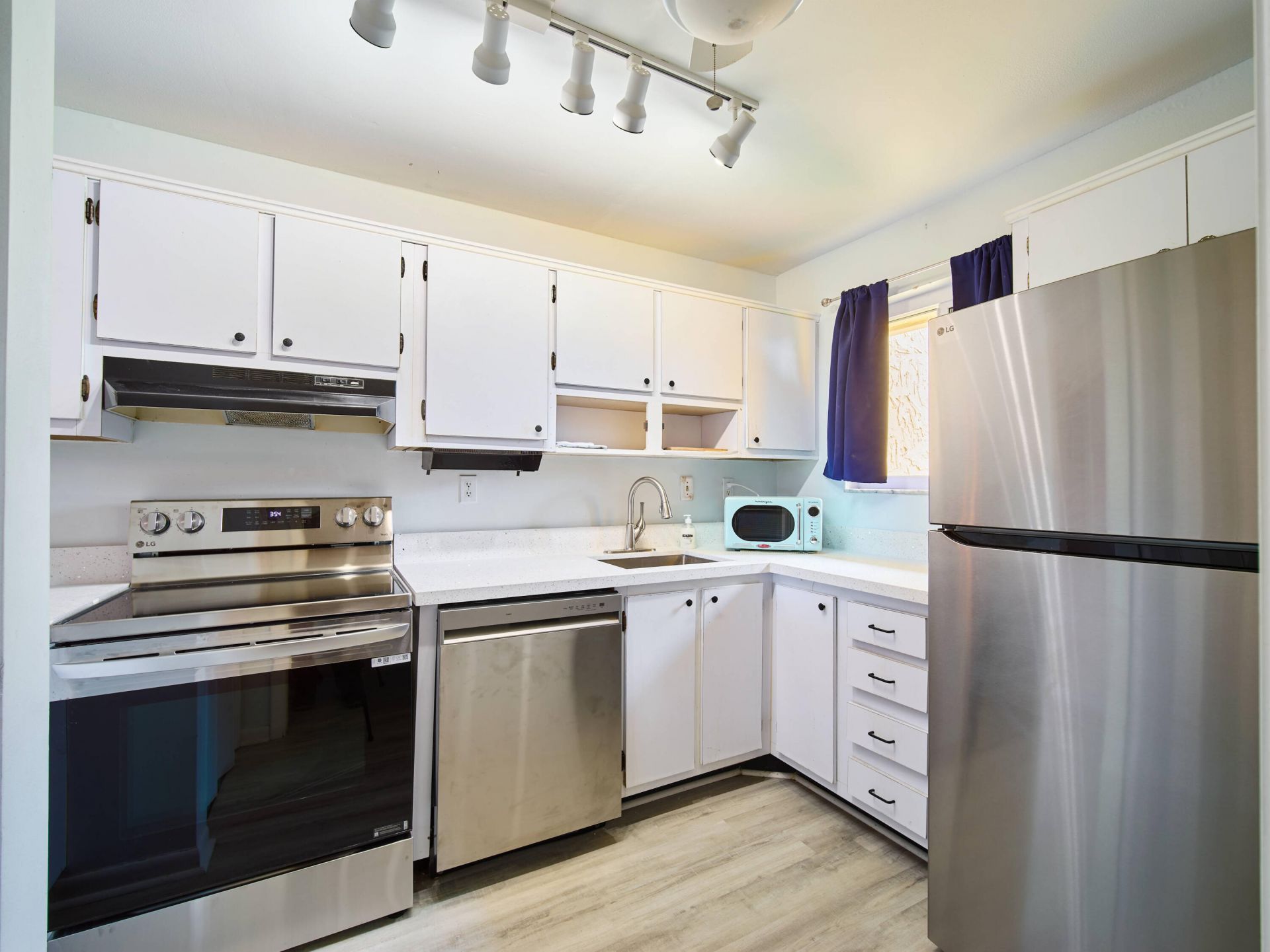 5363 SE Miles Grant Road, Unit D202, Stuart, FL 34997 Photo