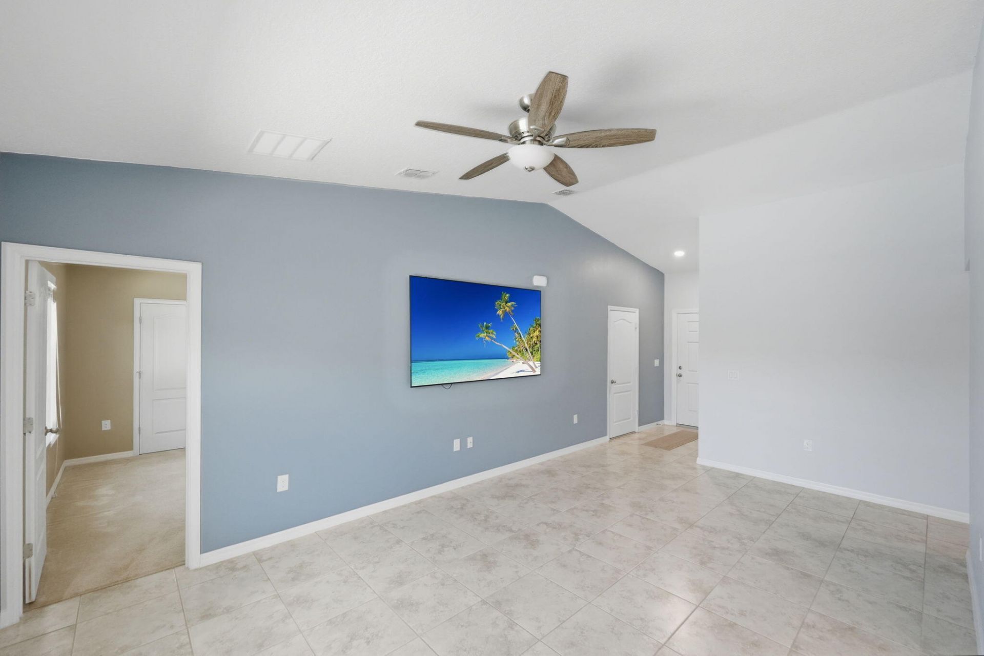 2350 SE Calcutta Circle, Port Saint Lucie, FL 34952 Photo