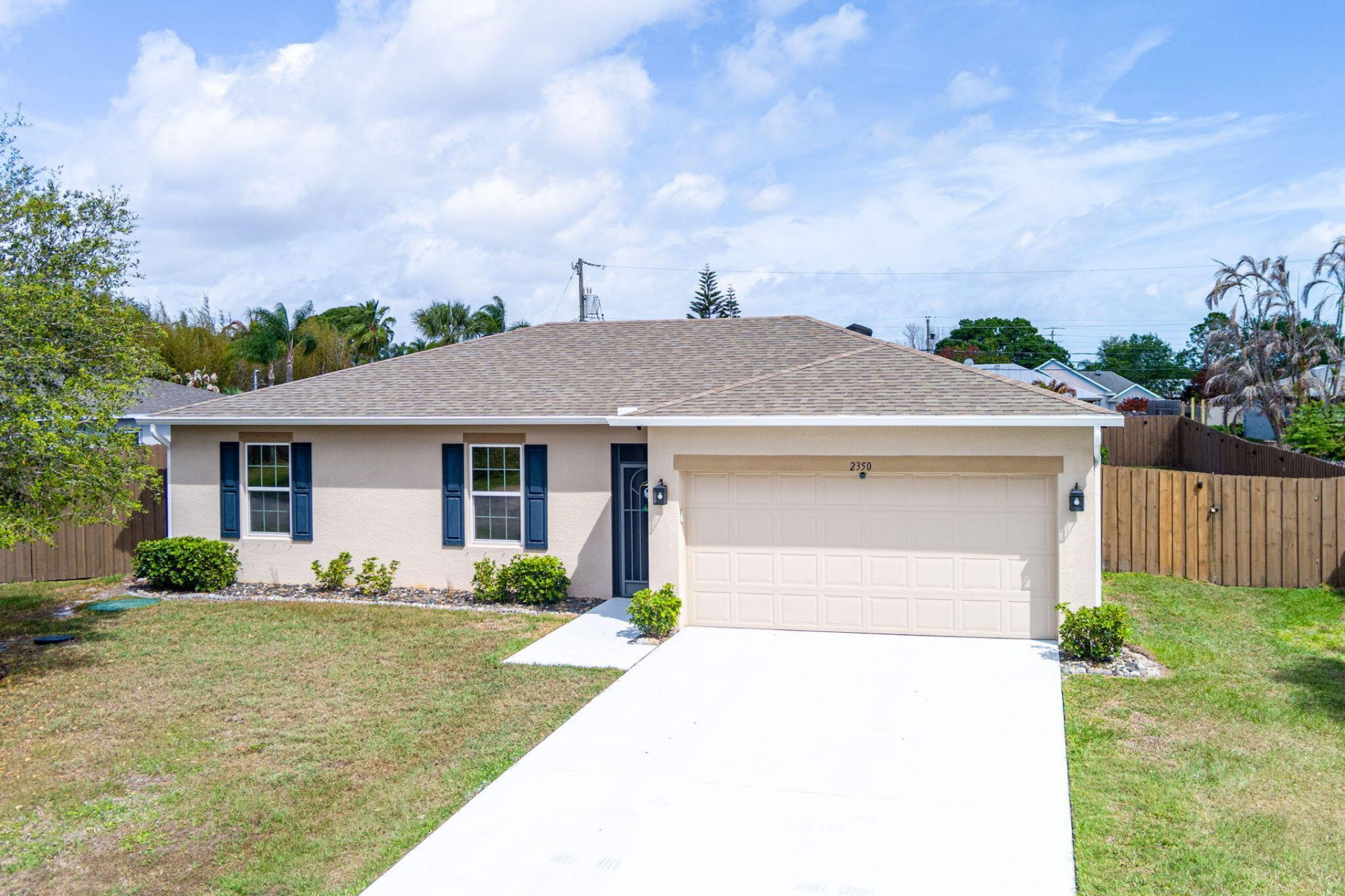 2350 SE Calcutta Circle, Port Saint Lucie, FL 34952 Photo