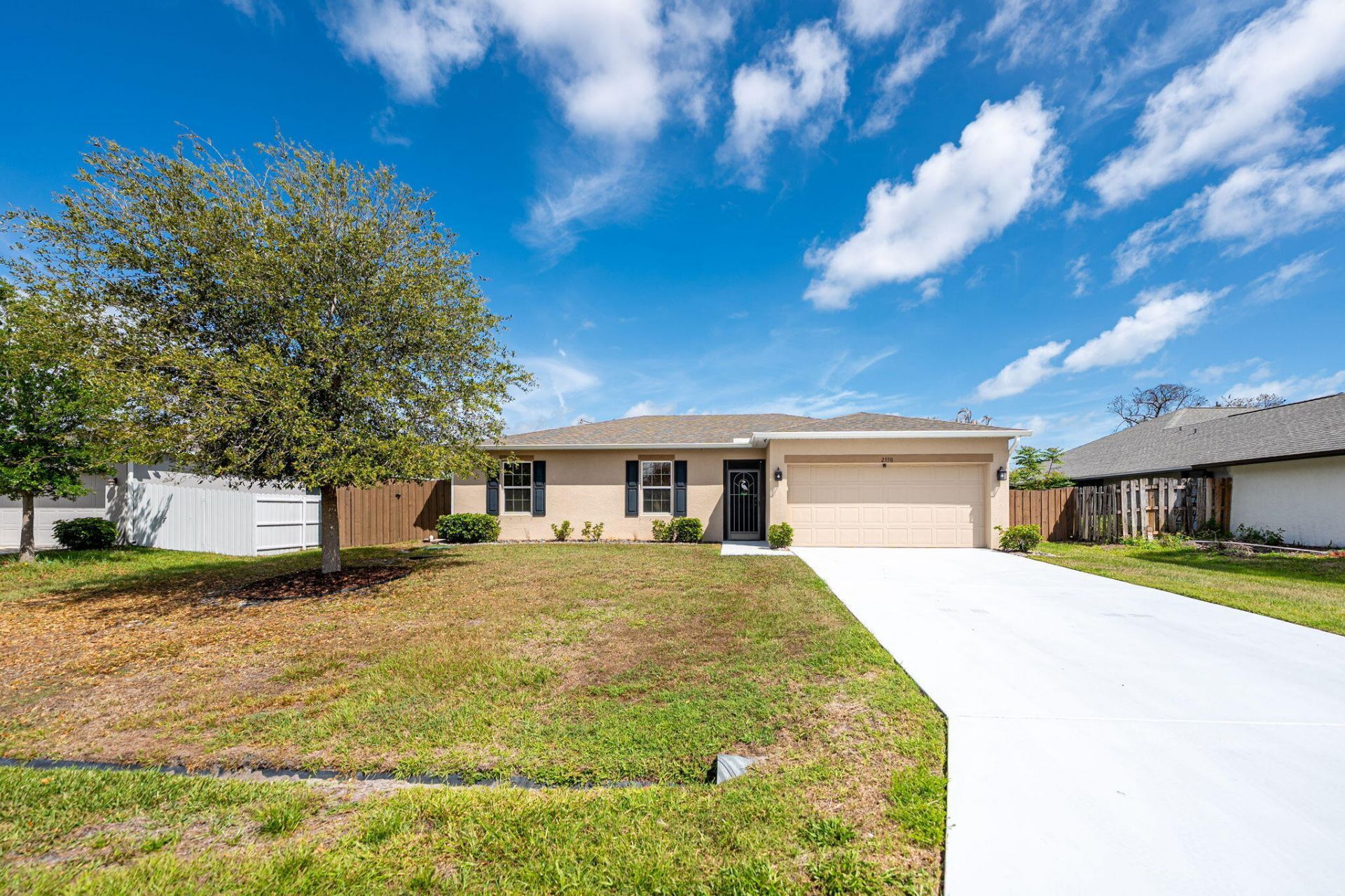 2350 SE Calcutta Circle, Port Saint Lucie, FL 34952 Photo