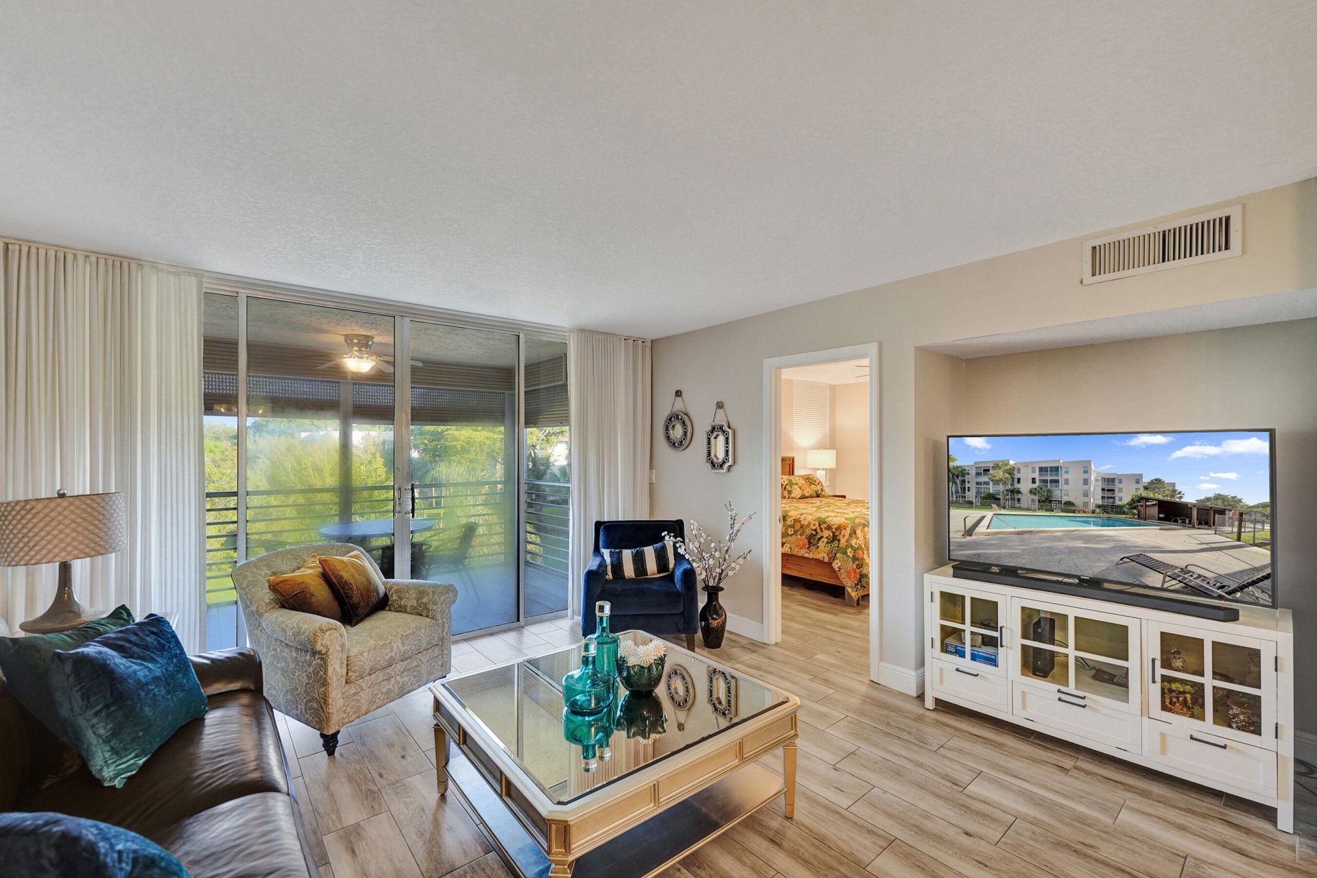 9501 Seagrape Drive, Unit 404, Davie, FL 33324 Photo