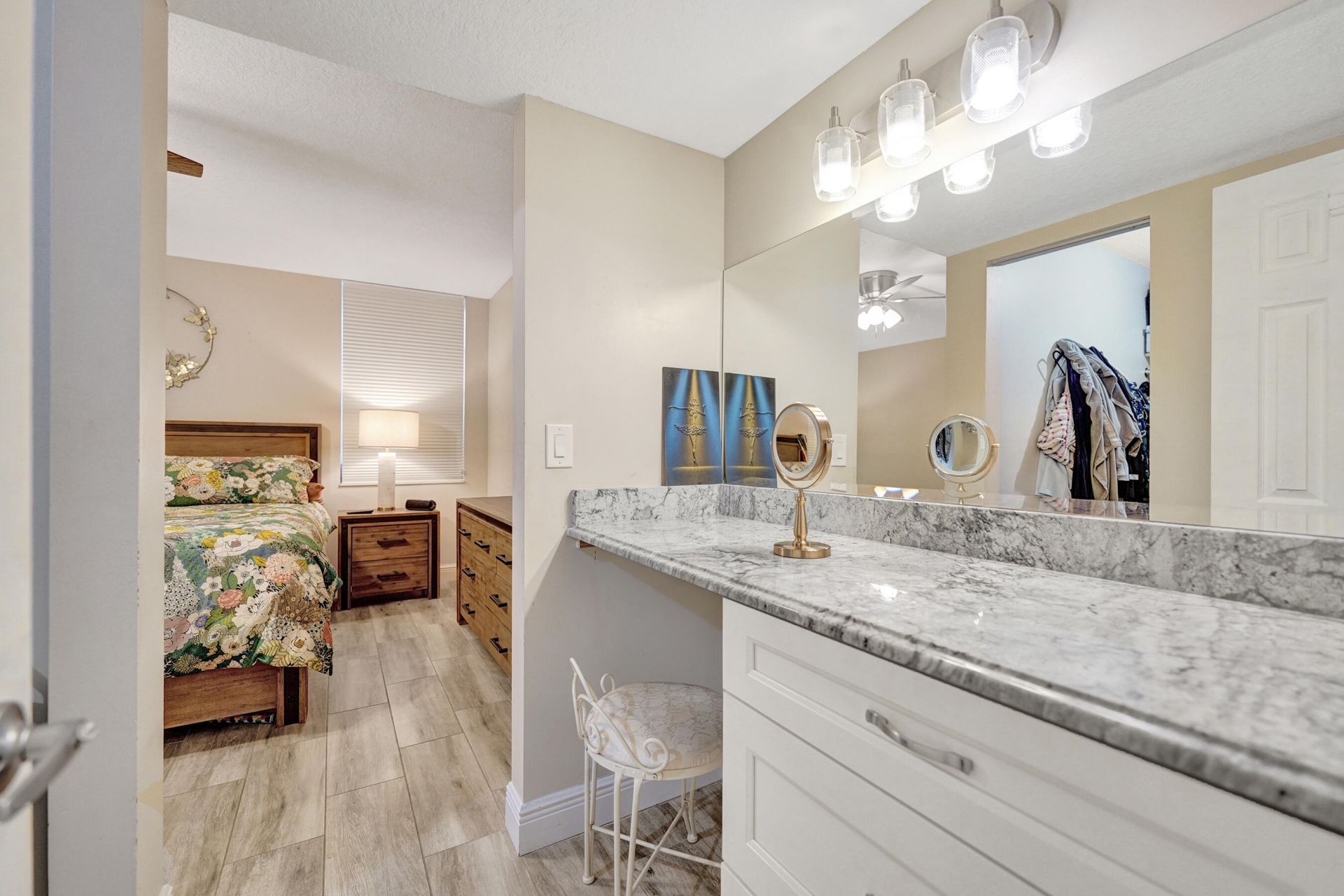 9501 Seagrape Drive, Unit 404, Davie, FL 33324 Photo