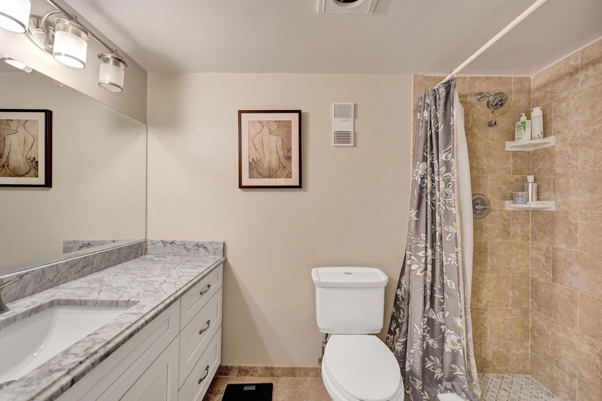 9501 Seagrape Drive, Unit 404, Davie, FL 33324 Photo