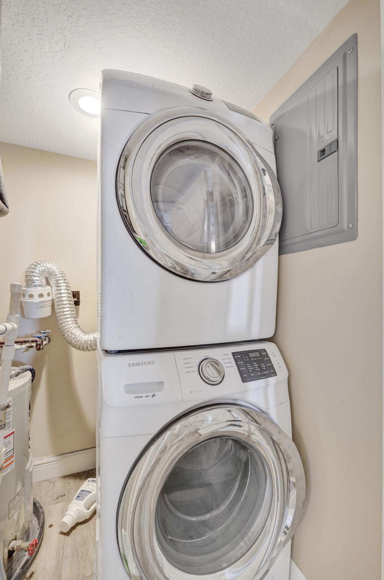 9501 Seagrape Drive, Unit 404, Davie, FL 33324 Photo