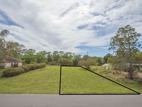 8065 126th Street, Sebastian, FL 32958