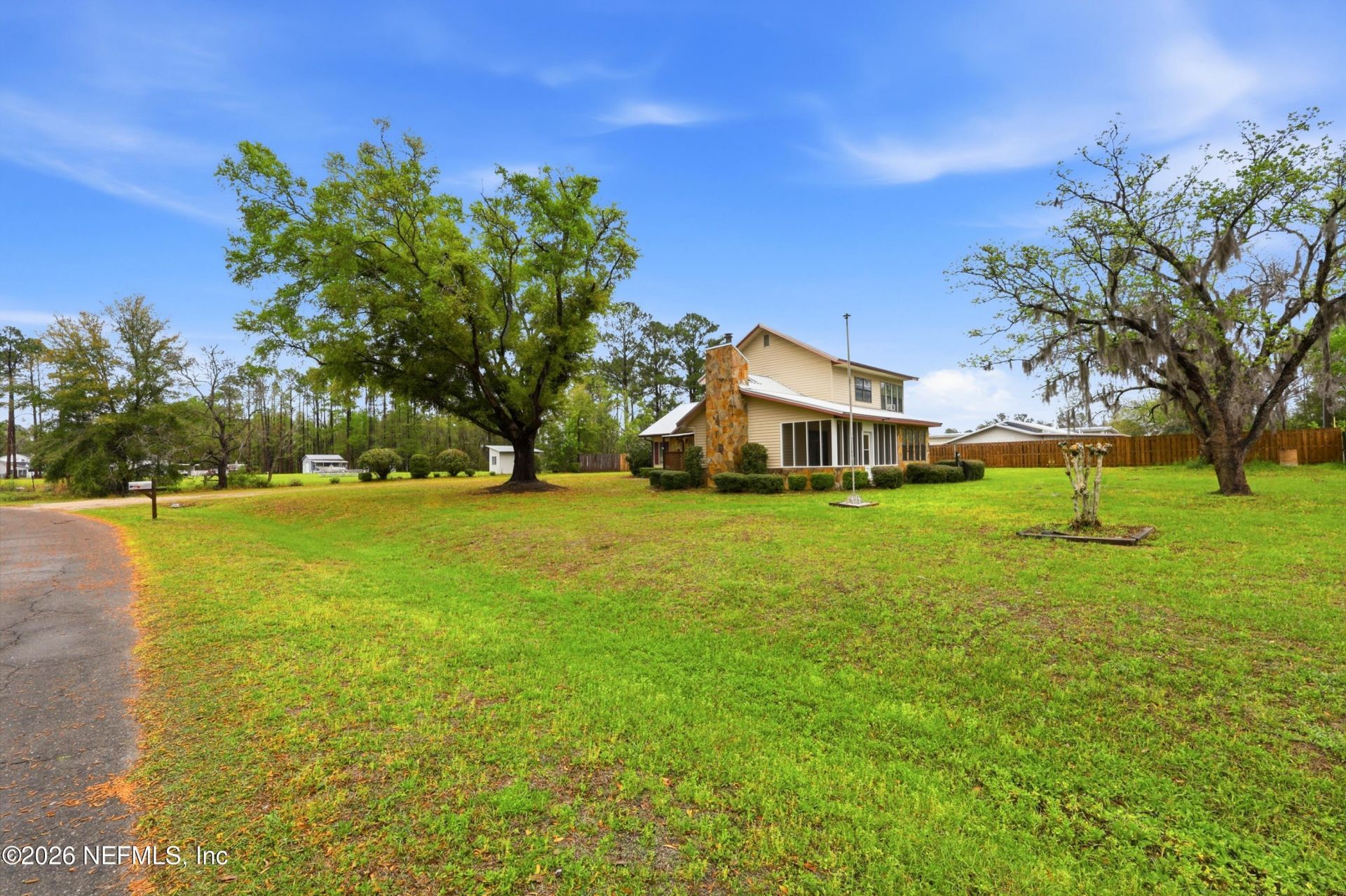 8638 127th Drive, Live Oak, FL 32060 Photo