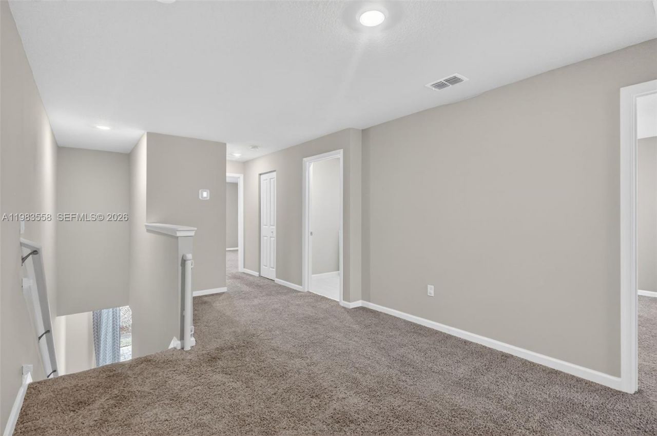 5610 SE Edgewater Cir , Stuart, FL 34997 Photo