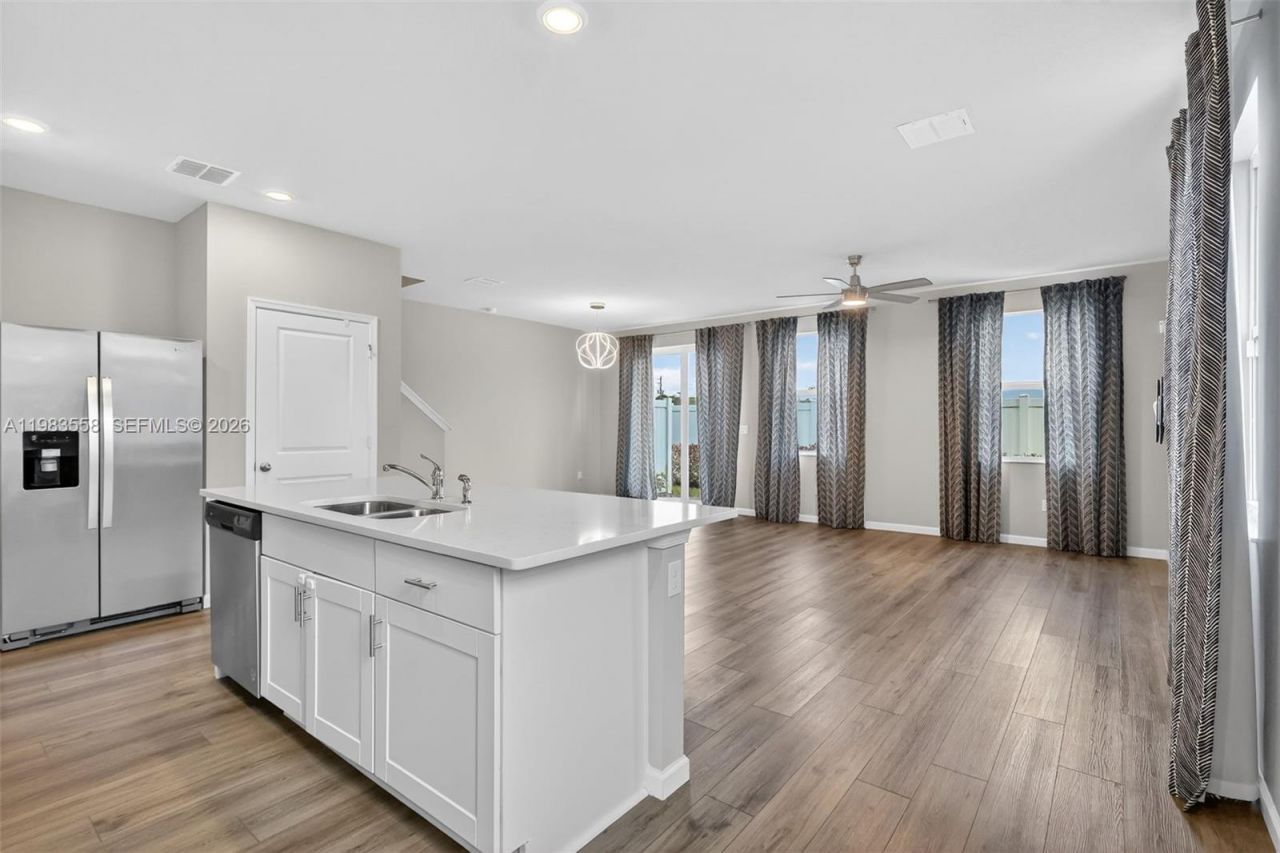 5610 SE Edgewater Cir , Stuart, FL 34997 Photo