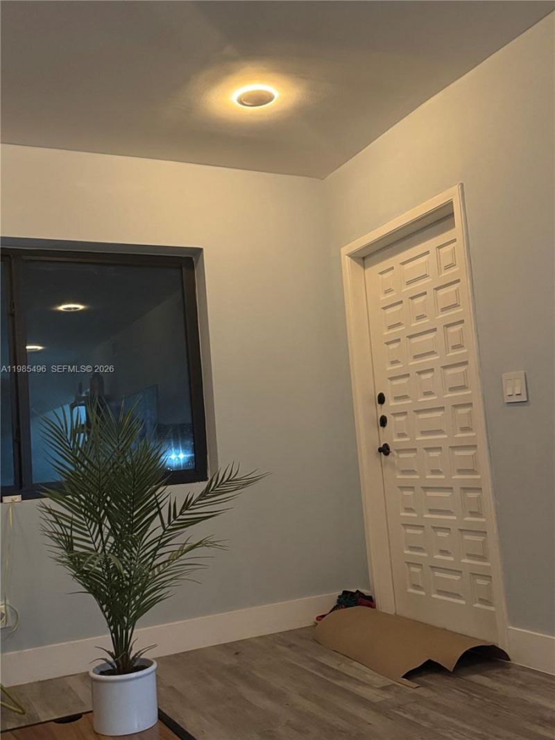 440 E 37th St, Hialeah, FL 33013 Photo