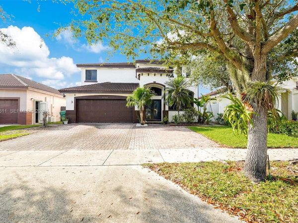 22542 SW 103rd Ct, Cutler Bay, FL 33190