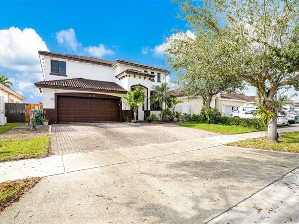 22542 SW 103rd Ct, Cutler Bay, FL 33190