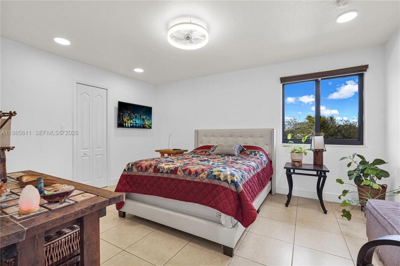 22542 SW 103rd Ct , Cutler Bay, FL 33190 Photo