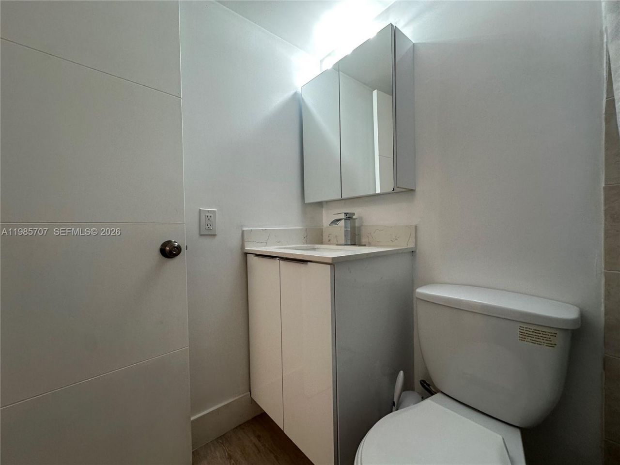 10900 SW 104th St, Unit 322, Miami, FL 33176 Photo
