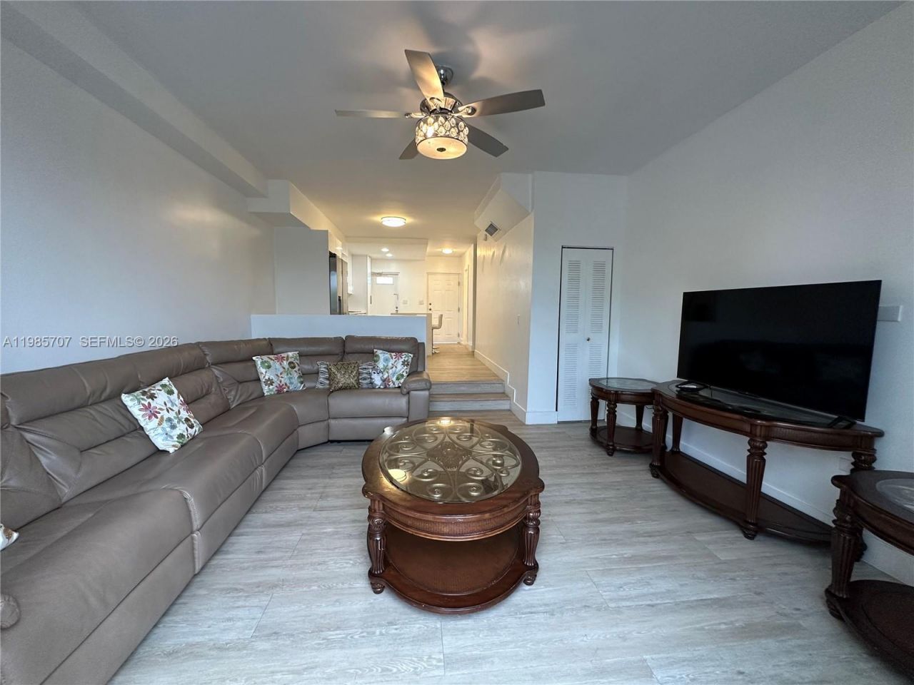 10900 SW 104th St, Unit 322, Miami, FL 33176 Photo