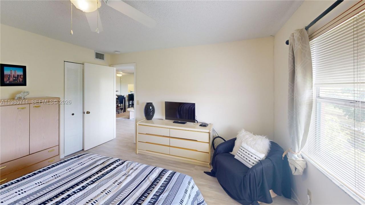 9621 Sunrise Lakes Blvd , Unit 302, Sunrise, FL 33322 Photo