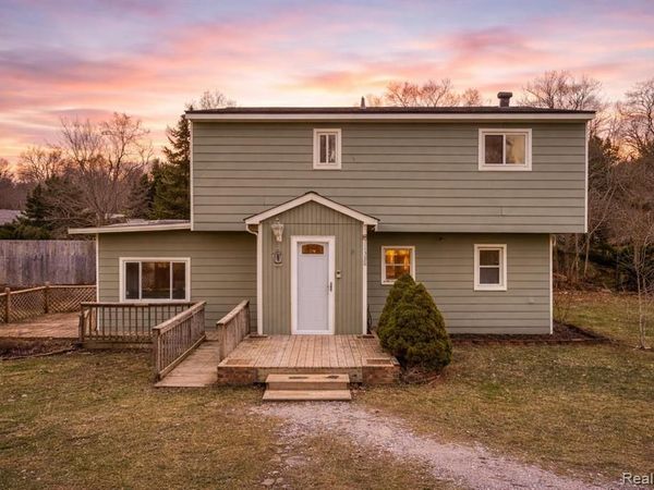 11388 Sunset Boulevard, Putnam Twp, MI 48169