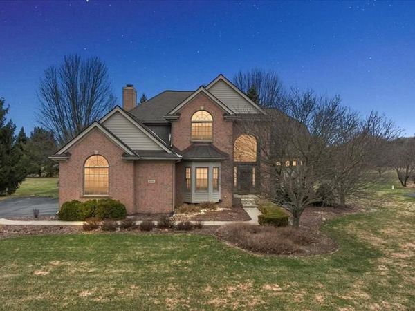 8446 S Shore Drive, Springfield Twp, MI 48348