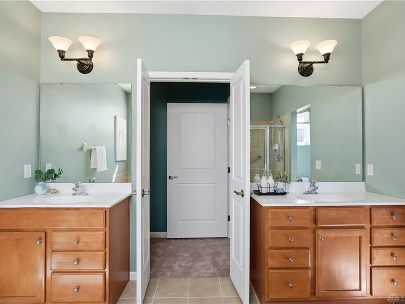 8338 Jeannes Creek Lane, West Chester, OH 45069 Photo 32