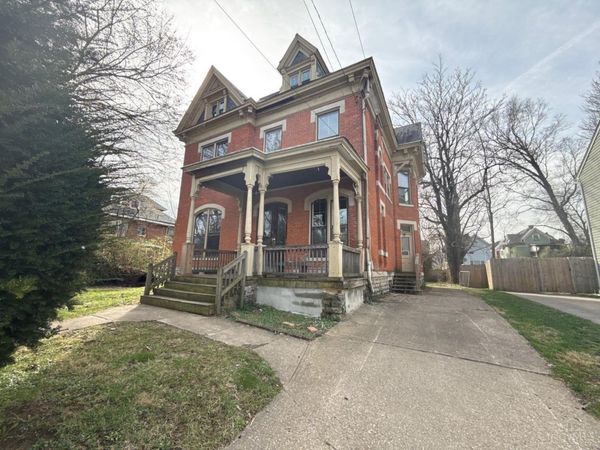1815 Kinney Avenue, Cincinnati, OH 45207