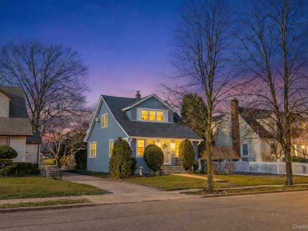 3539 Park Avenue , Wantagh, NY 11793