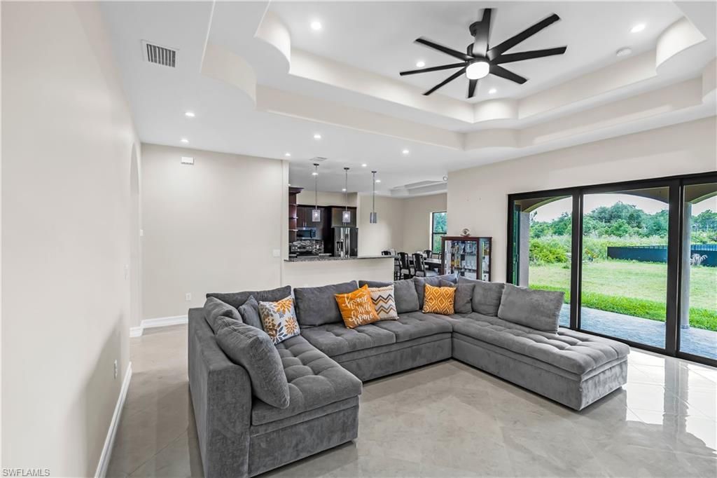 1105 James Ave, Lehigh Acres, FL 33936 Photo