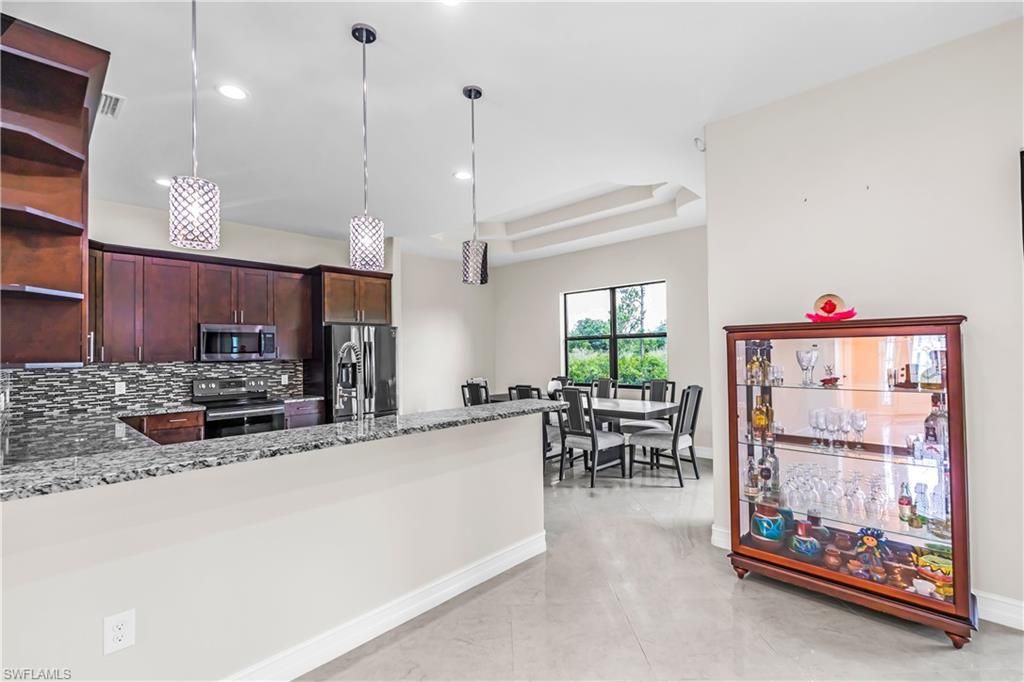 1105 James Ave, Lehigh Acres, FL 33936 Photo