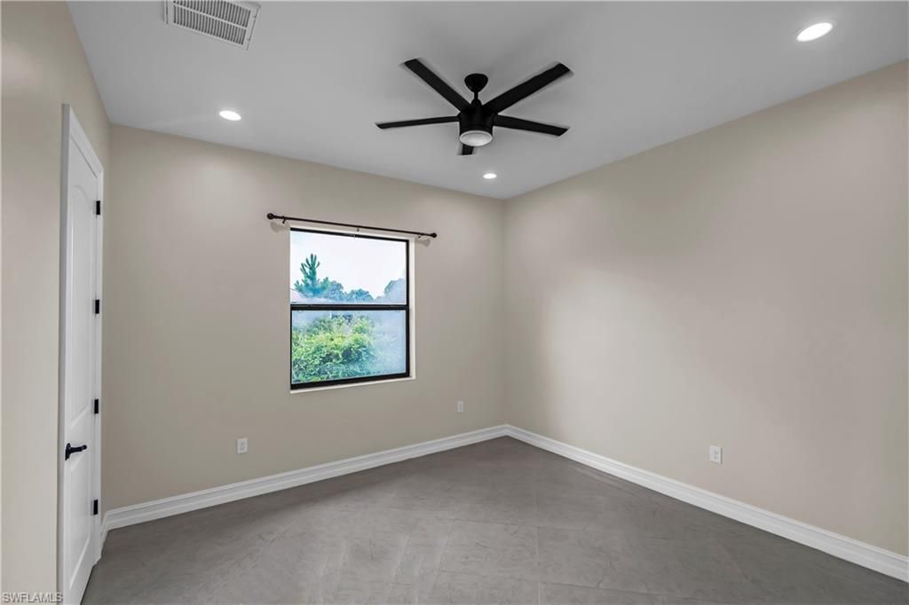 1105 James Ave, Lehigh Acres, FL 33936 Photo