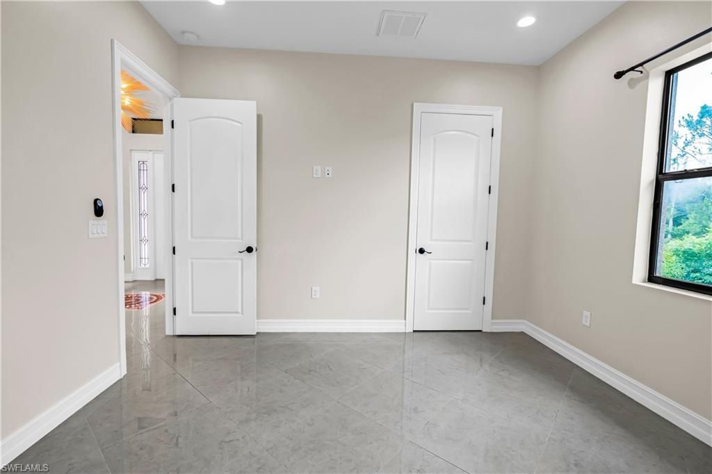 1105 James Ave, Lehigh Acres, FL 33936 Photo