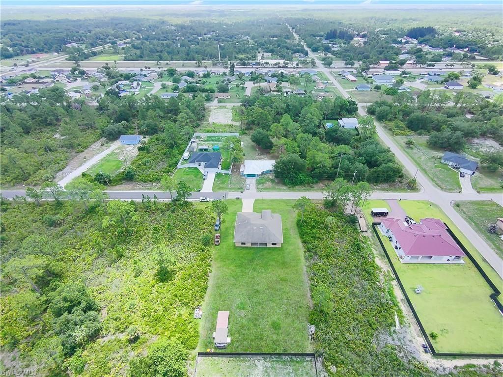 1105 James Ave, Lehigh Acres, FL 33936 Photo