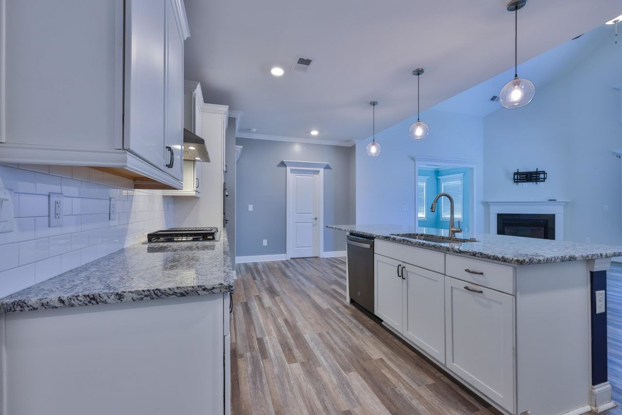 1125 Mary Read Dr. Photo 6