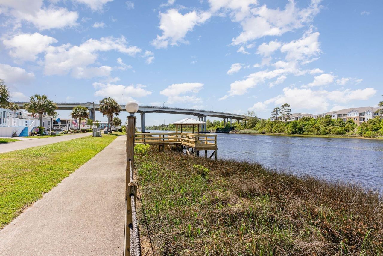 930 Foxfire Dr. Photo 31