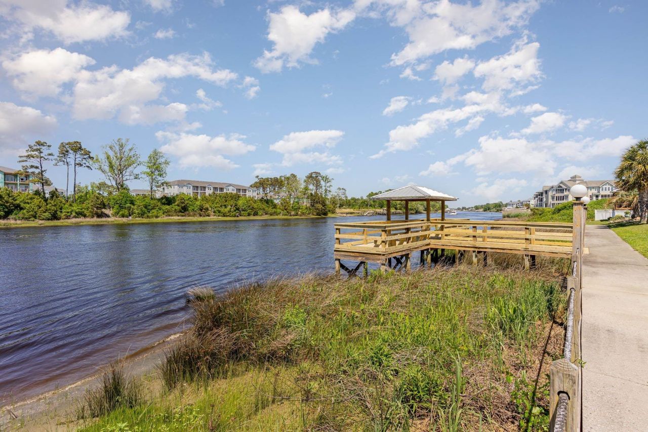 930 Foxfire Dr. Photo 32