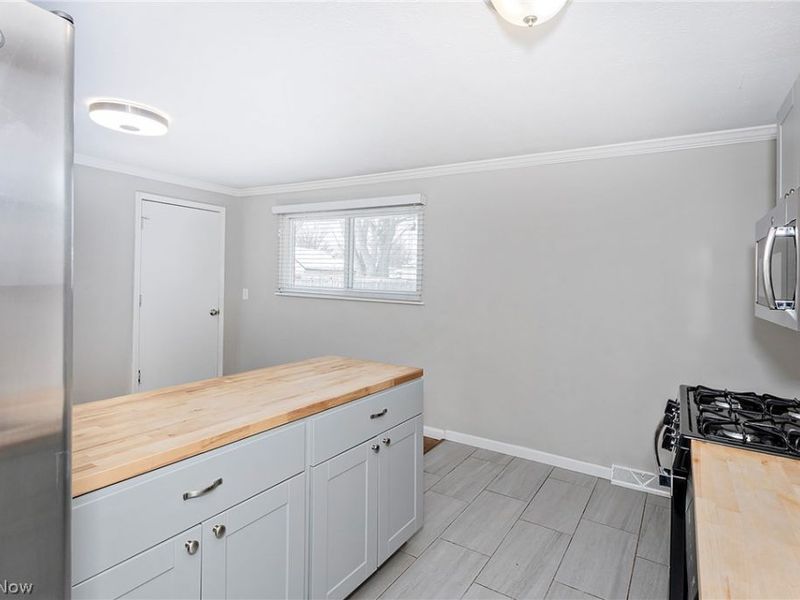 550 Augdon Drive , Elyria, OH 44035 Photo 13