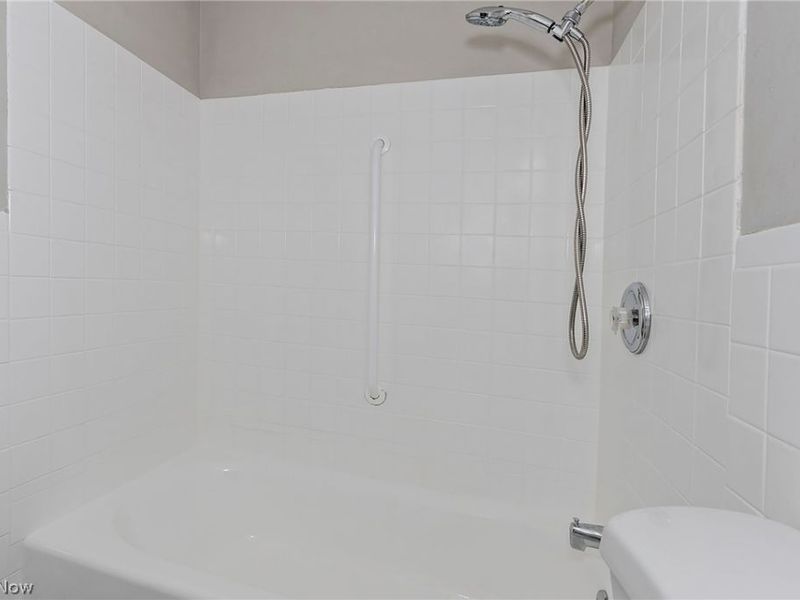 550 Augdon Drive , Elyria, OH 44035 Photo 19