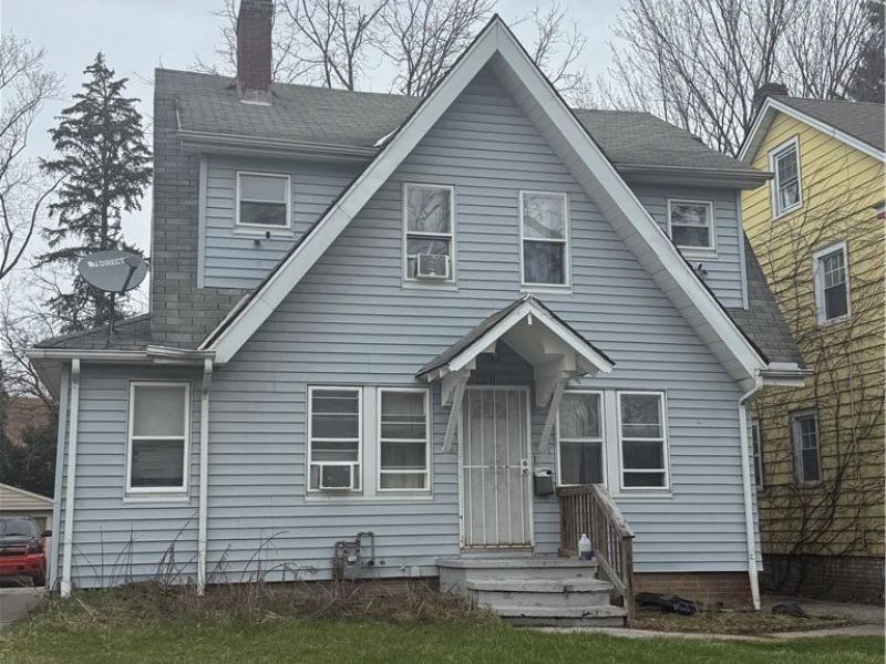 941 Dresden Road, Cleveland Heights, OH 44112 Photo 1
