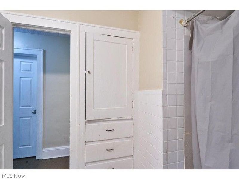 941 Dresden Road, Cleveland Heights, OH 44112 Photo 13