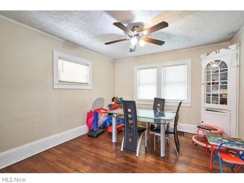 941 Dresden Road, Cleveland Heights, OH 44112 Photo 8