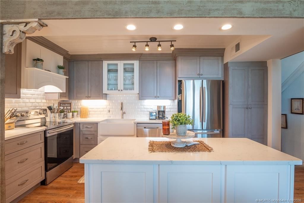 2355 NE Ocean Boulevard, Unit 1-22A, Stuart, FL 34996 Photo