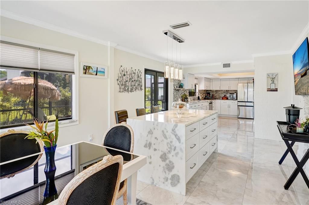7235 Lake Dr, Fort Myers, FL 33908 Photo