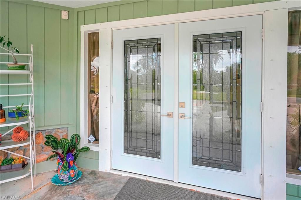 7235 Lake Dr, Fort Myers, FL 33908 Photo