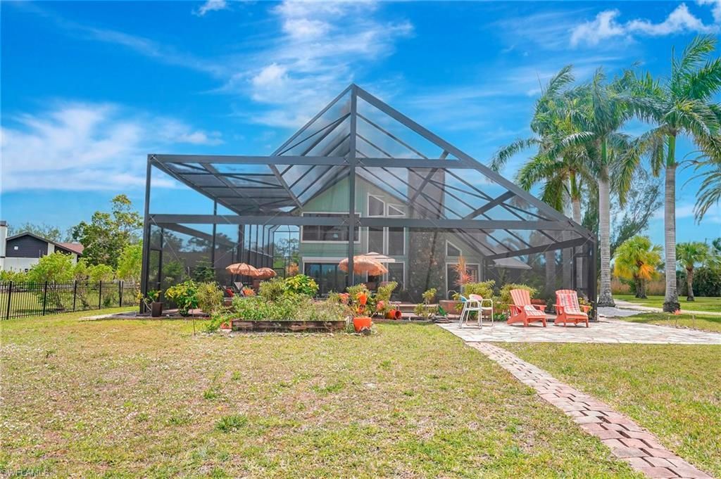 7235 Lake Dr, Fort Myers, FL 33908 Photo