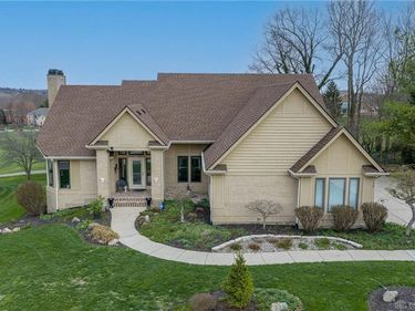 130 Heatherwoode Circle, Springboro, OH 45066