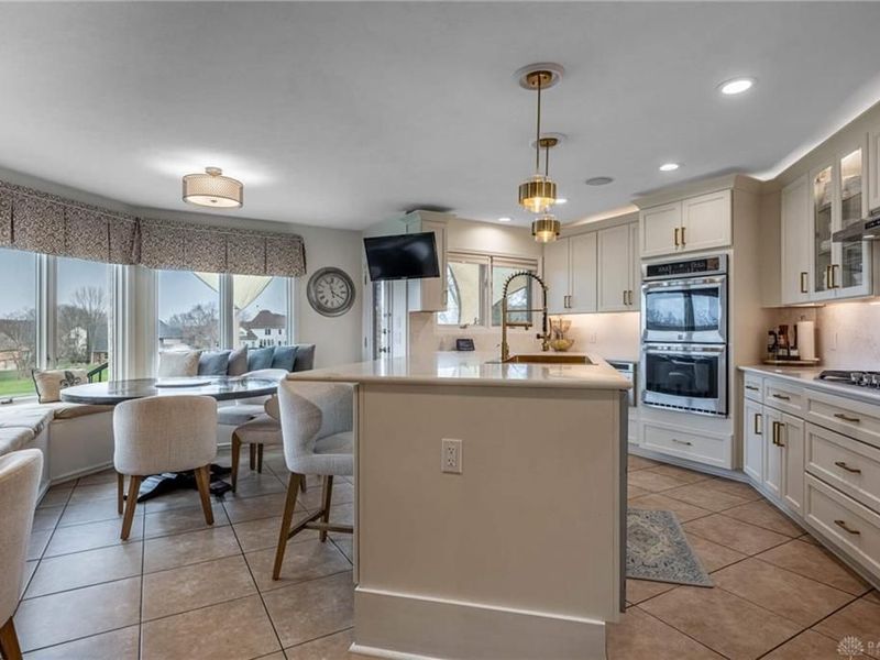 130 Heatherwoode Circle, Springboro, OH 45066 Photo 18