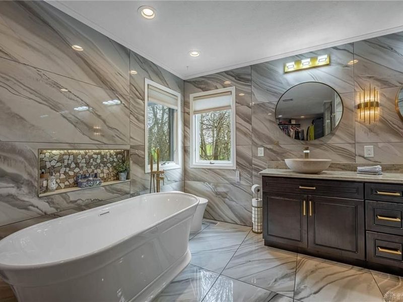 130 Heatherwoode Circle, Springboro, OH 45066 Photo 29