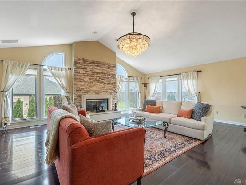 130 Heatherwoode Circle, Springboro, OH 45066 Photo 6